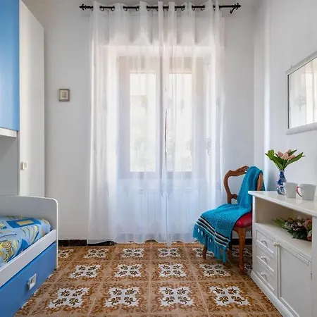 Casa Vacanze 100 Metri Dal Mare Alghero Exterior photo